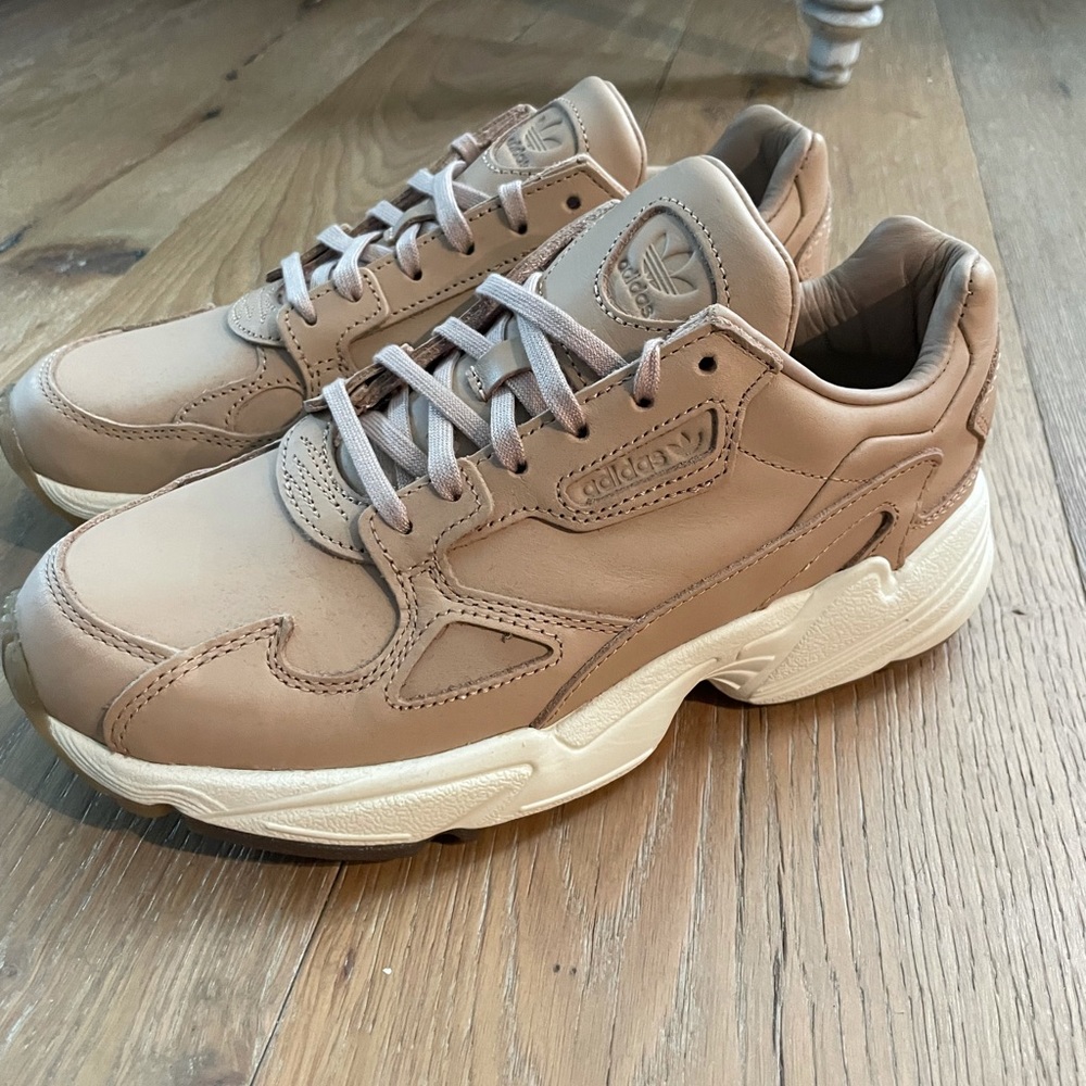 Adidas - color: nude/beige - size: 6.5 women - NEW